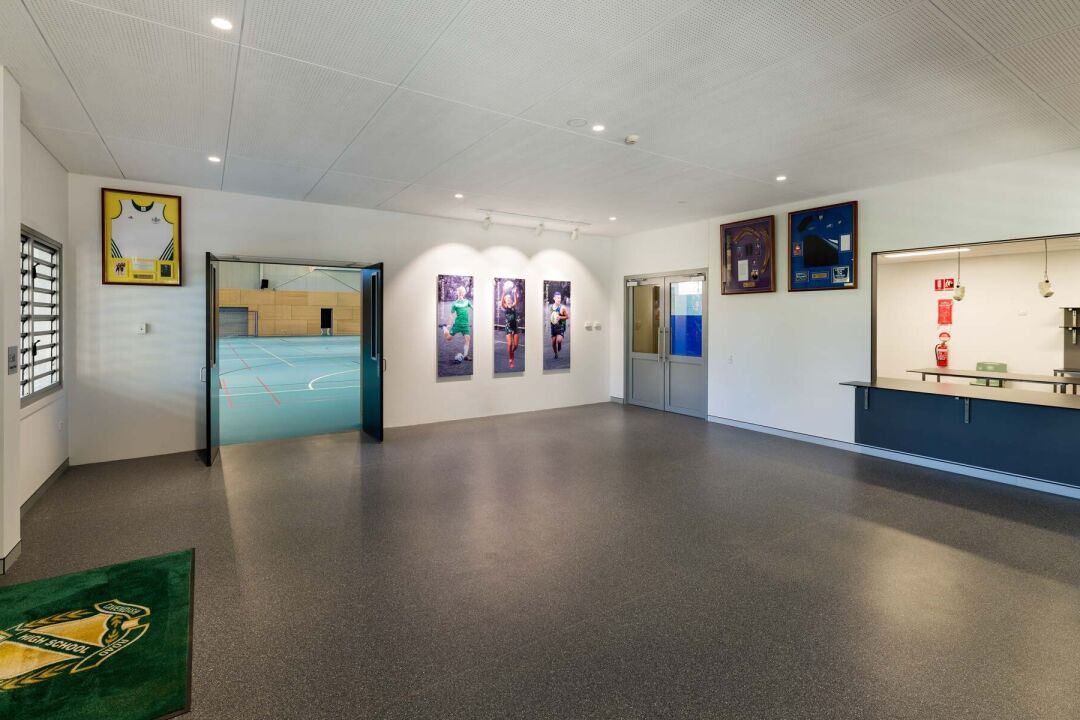 Cavendish Road State High School / Hutchies