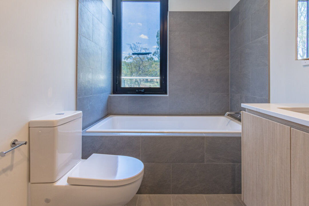 Kelso Apartment / Hutchies