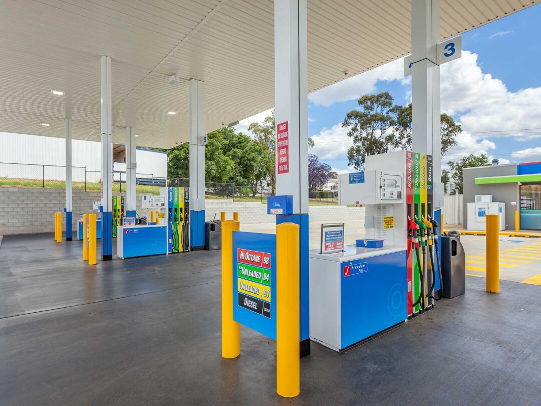 Freedom Fuels / Hutchies