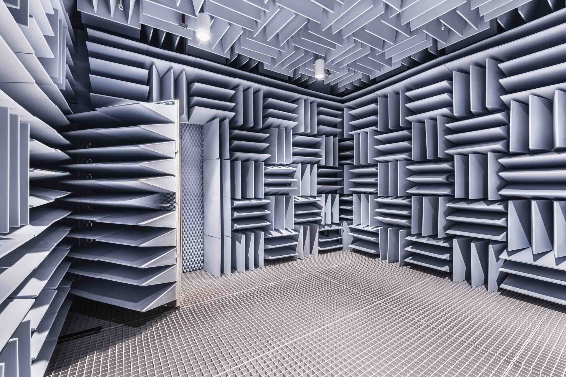 Reverberation & Anechoic Chambers