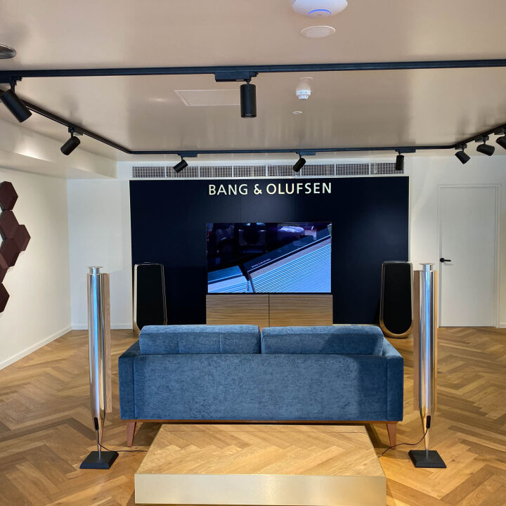 Bang & Olufsen