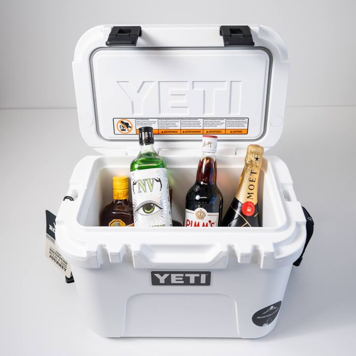YETI Cooler & Drinks Pack