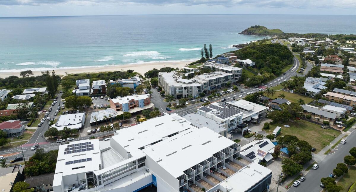 Cabarita Apartments / Hutchies