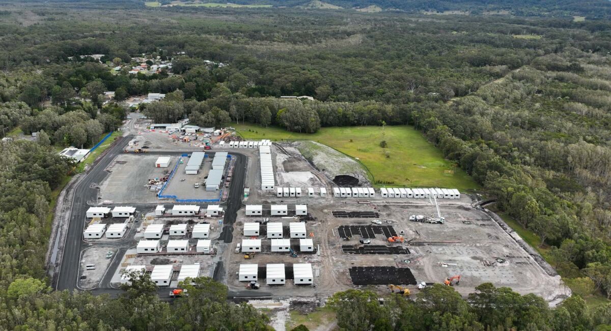 Lismore Temporary Housing / Hutchies